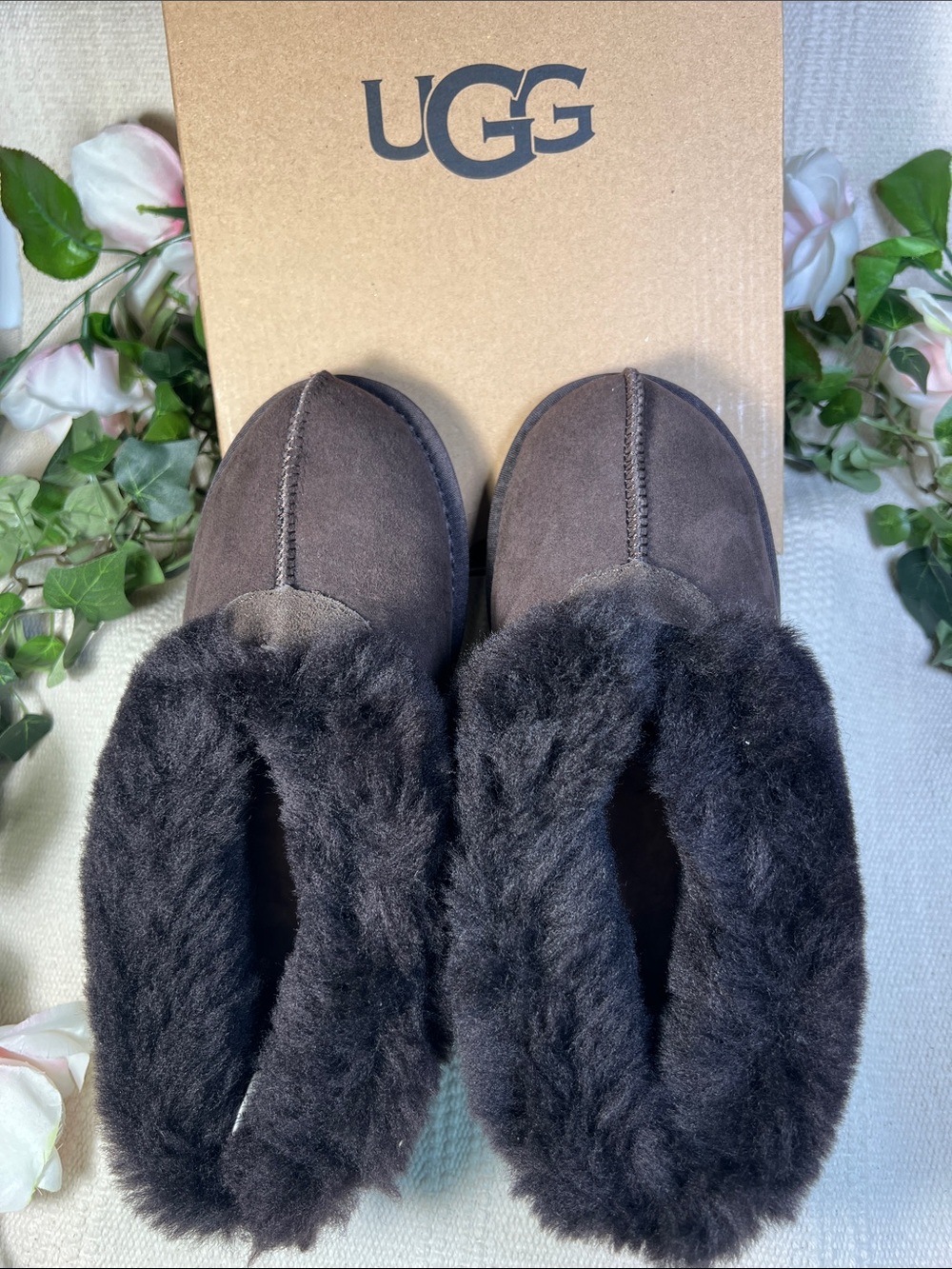 🐑Rare NWT Vintage UGG Women's Brown Suede Shearling-Lined Slip-On like small 7
